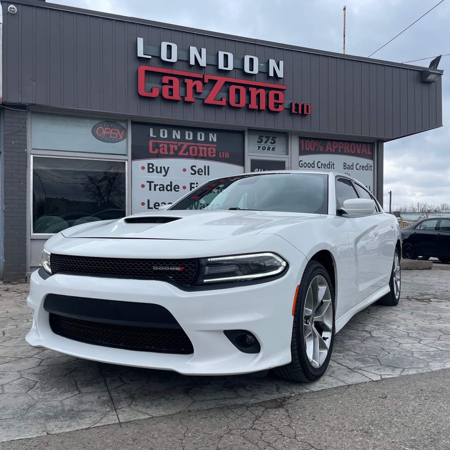 2021 Dodge Charger/ certified